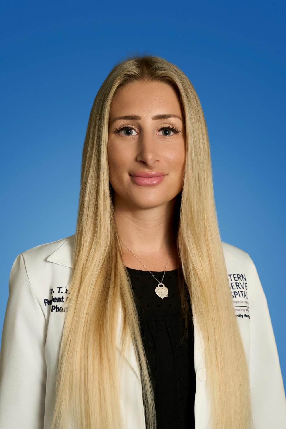 Taylor Suydam Headshot 
