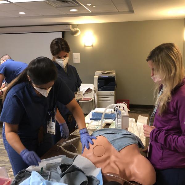  L to R: Parul Malhotra, Alicia Bianco, Jessica Tullington (Instructor, PGY5 General Surgery)